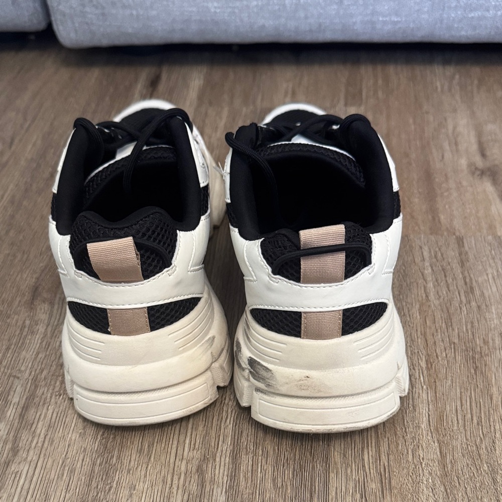 Steve Madden Black, White, and Tan Chunky Sneakers - Picture 4 of 9